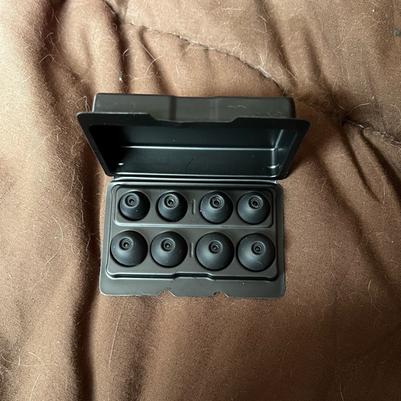 Raycon Everyday Earbuds - Black - Picture 4 of 4